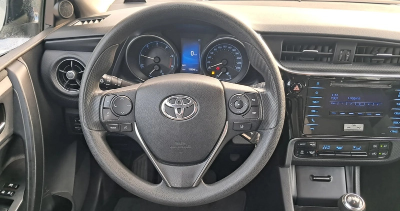 Toyota Auris cena 47900 przebieg: 155046, rok produkcji 2018 z Nowe Warpno małe 121